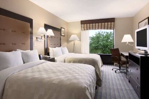 Imagen de la habitación del Hotel Doubletree By Hilton New Bern Riverfront. Foto 6