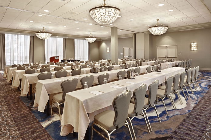 Imagen de los interiores del Hotel Doubletree By Hilton New Orleans. Foto 14