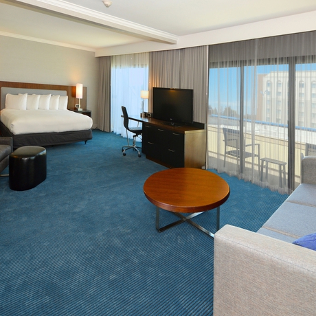 Imagen de la habitación del Hotel Doubletree By Hilton Newark - Fremont. Foto 8