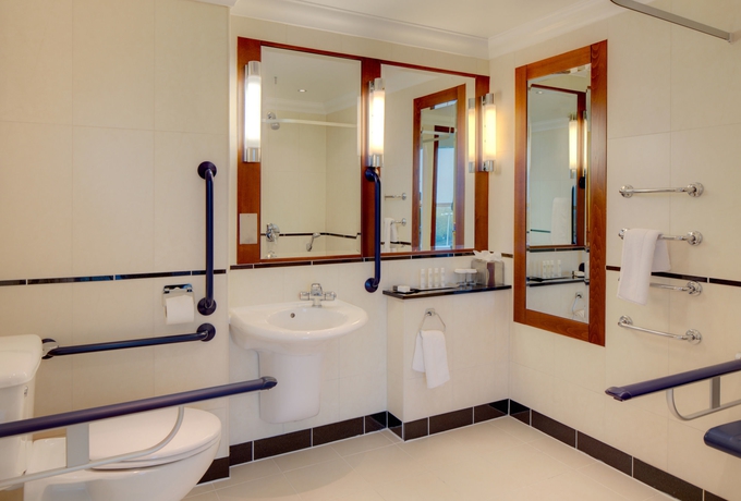 Imagen de la habitación del Hotel Doubletree By Hilton Newcastle International Airport. Foto 8