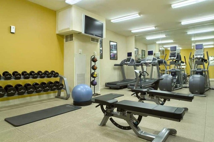 Imagen de los interiores del Hotel Doubletree By Hilton Norfolk Airport. Foto 6