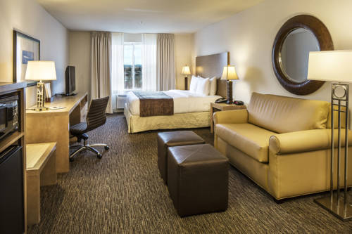 Imagen de la habitación del Hotel Doubletree By Hilton North Salem. Foto 4