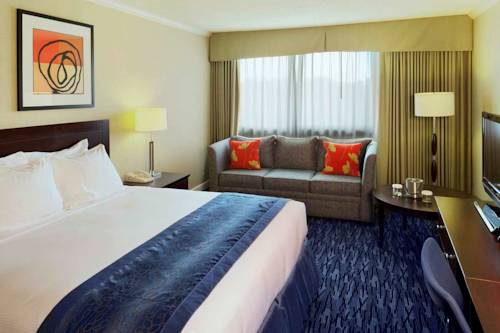 Imagen de la habitación del Hotel Doubletree By Hilton Norwalk. Foto 2