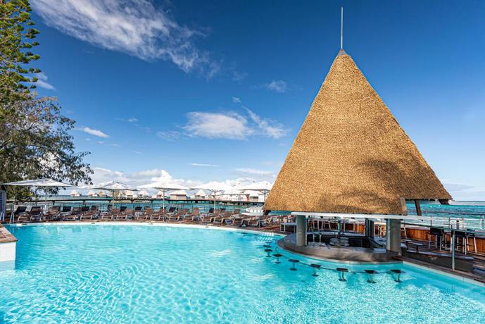 Imagen general del Hotel Doubletree By Hilton Noumea Ilot Maitre Resort. Foto 1