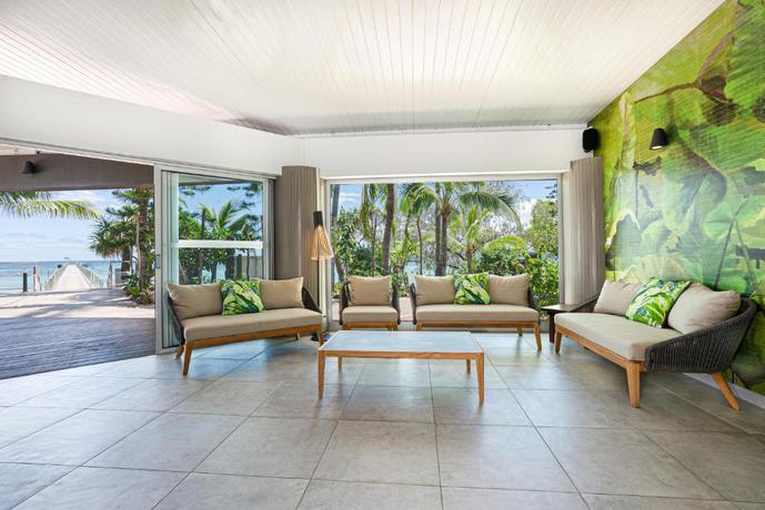 Imagen general del Hotel Doubletree By Hilton Noumea Ilot Maitre Resort. Foto 2