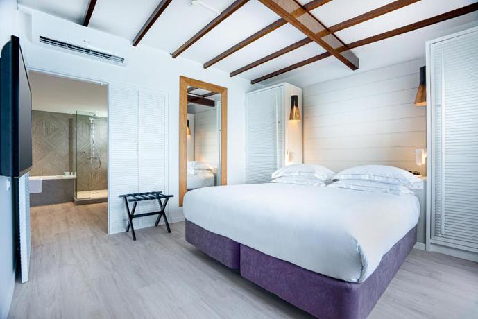 Imagen general del Hotel Doubletree By Hilton Noumea Ilot Maitre Resort. Foto 9