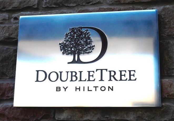 Imagen de los exteriores del Hotel Doubletree By Hilton Oklahoma City Airport. Foto 11