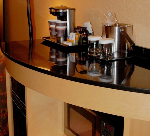 Imagen del bar/restaurante del Hotel Doubletree By Hilton Oklahoma City Airport. Foto 5