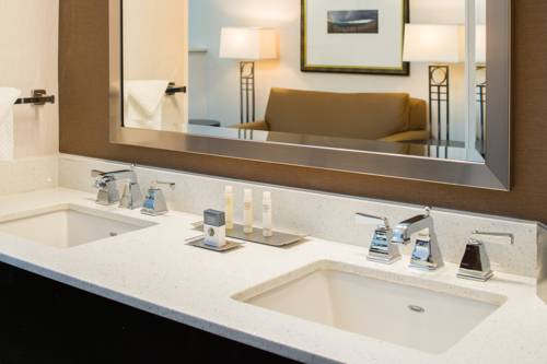 Imagen de la habitación del Hotel Doubletree By Hilton Olympia. Foto 7