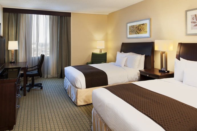 Imagen de la habitación del Hotel Doubletree By Hilton Omaha Downtown. Foto 7