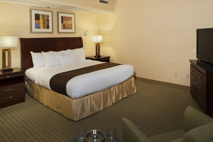 Imagen de la habitación del Hotel Doubletree By Hilton Omaha Downtown. Foto 8