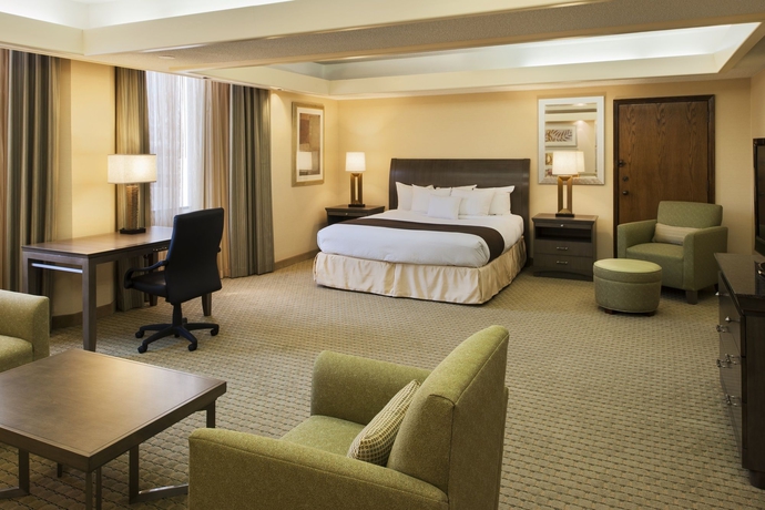 Imagen de la habitación del Hotel Doubletree By Hilton Omaha Downtown. Foto 9