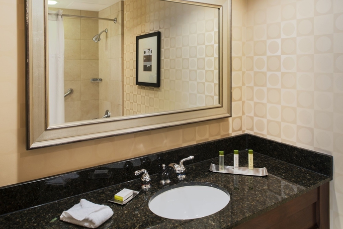 Imagen de la habitación del Hotel Doubletree By Hilton Omaha Downtown. Foto 10