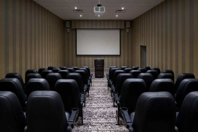 Imagen general del Hotel Doubletree By Hilton Orlando East - Ucf Area. Foto 2