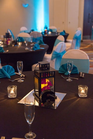 Imagen de los interiores del Hotel Doubletree By Hilton Phoenix North. Foto 13