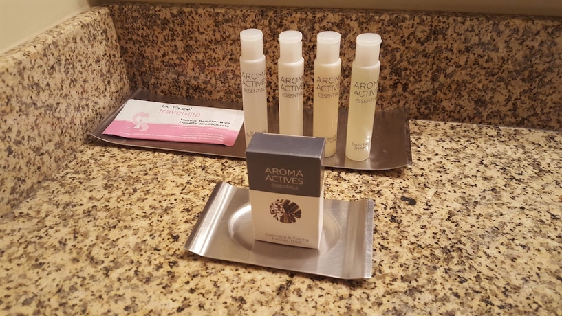 Imagen de la habitación del Hotel Doubletree By Hilton Phoenix Tempe. Foto 9