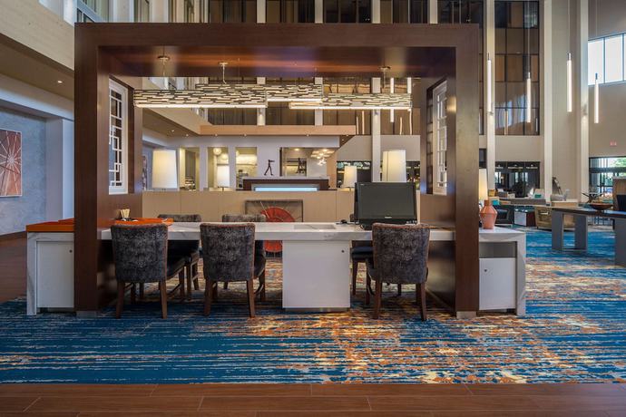 Imagen de los interiores del Hotel Doubletree By Hilton Pittsburgh - Cranberry. Foto 16