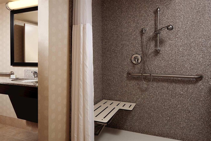 Imagen de la habitación del Hotel Doubletree By Hilton Pittsburgh - Monroeville Convention Ctr. Foto 7