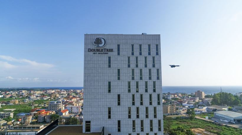 Imagen general del Hotel Doubletree By Hilton Pointe-noire. Foto 1