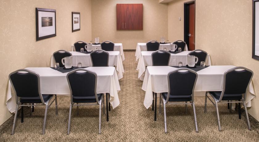 Imagen general del Hotel Doubletree By Hilton Portland - Beaverton. Foto 3