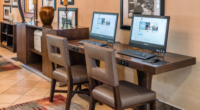 Imagen general del Hotel Doubletree By Hilton Portland - Beaverton. Foto 4