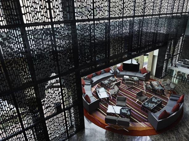 Imagen de los interiores del Hotel Doubletree By Hilton Putrajaya Lakeside. Foto 13