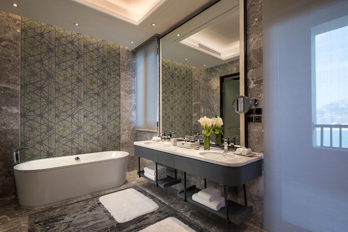 Imagen de la habitación del Hotel Doubletree By Hilton Qingdao Oriental Movie Metropolis. Foto 15