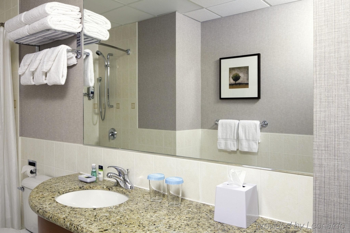 Imagen general del Hotel Doubletree By Hilton Quebec Resort. Foto 2