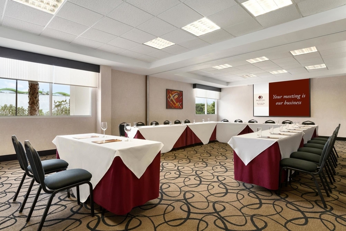 Imagen de los interiores del Hotel Doubletree By Hilton Queretaro. Foto 11