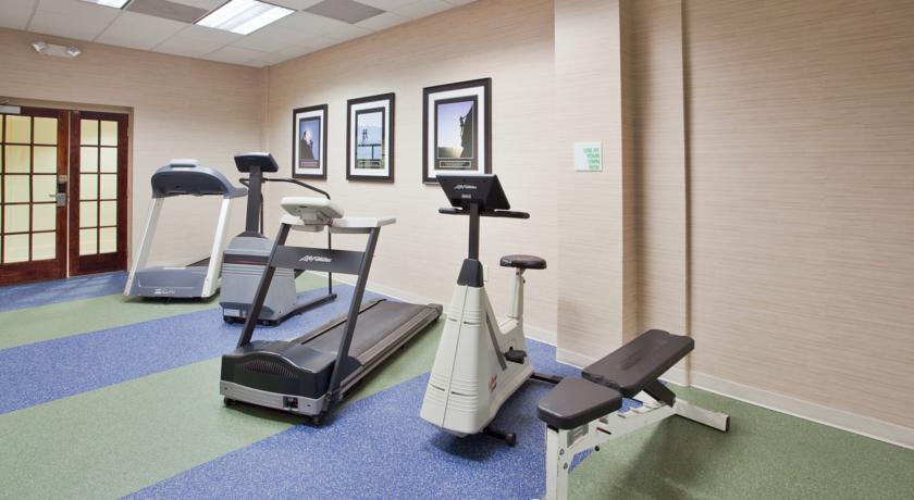 Imagen general del Hotel Doubletree By Hilton Raleigh Midtown, Nc. Foto 2