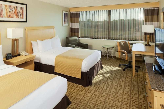 Imagen de la habitación del Hotel Doubletree By Hilton Rochester. Foto 7