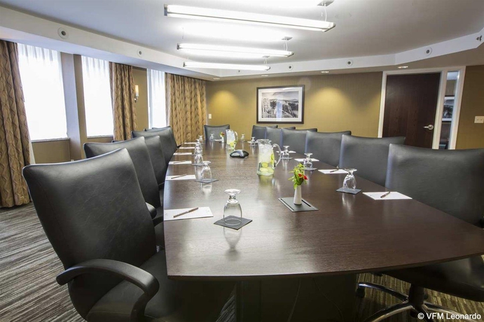 Imagen general del Hotel Doubletree By Hilton Rochester - The Strathallan. Foto 16