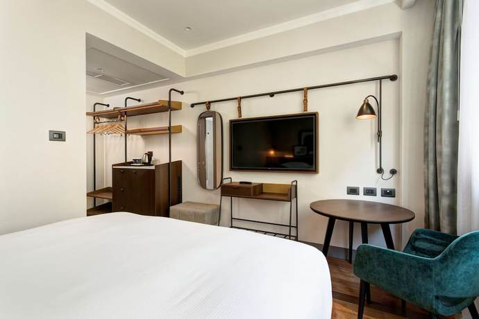 Imagen de la habitación del Hotel Doubletree By Hilton Rome Monti. Foto 2