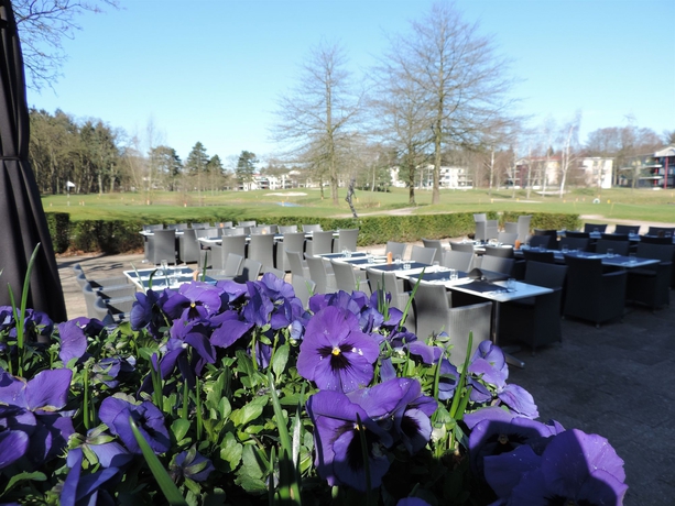 Imagen de los exteriores del Hotel Doubletree By Hilton Royal Parc Soestduinen. Foto 15