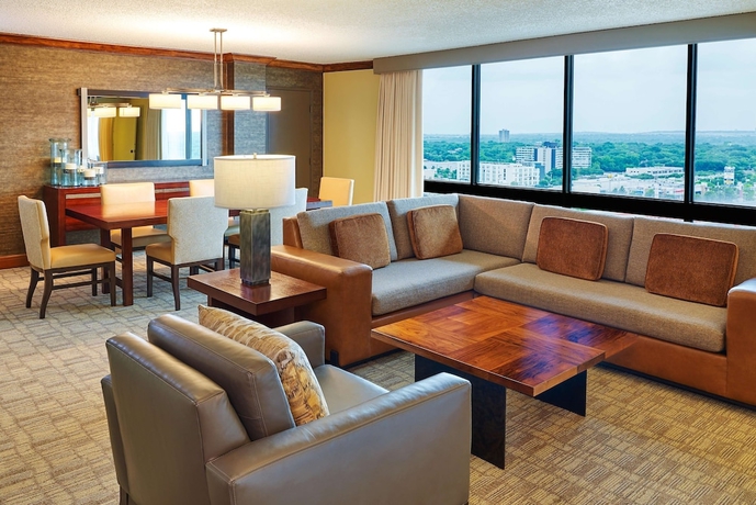 Imagen de la habitación del Hotel Doubletree By Hilton San Antonio Airport. Foto 15