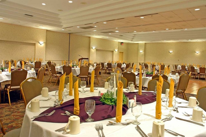 Imagen de los interiores del Hotel Doubletree By Hilton San Antonio Downtown. Foto 10