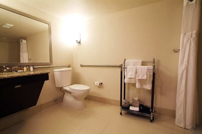 Imagen de la habitación del Hotel Doubletree By Hilton San Antonio Downtown. Foto 5