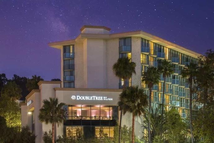 Imagen de los exteriores del Hotel Doubletree By Hilton San Diego - Circle. Foto 8