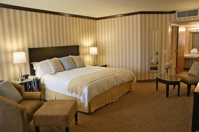 Imagen de la habitación del Hotel Doubletree By Hilton San Diego Downtown. Foto 11