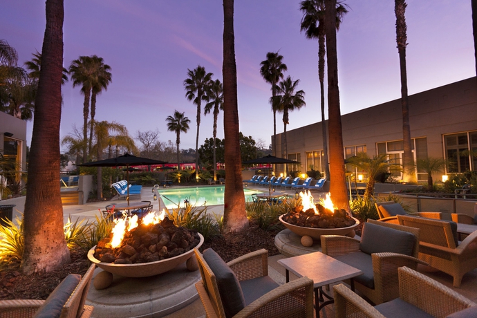 Imagen general del Hotel Doubletree By Hilton San Diego - Mission Valley. Foto 1