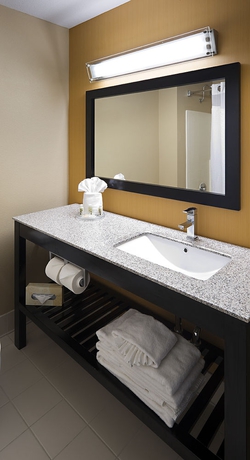 Imagen de la habitación del Hotel Doubletree By Hilton San Francisco South Airport Blvd. Foto 6