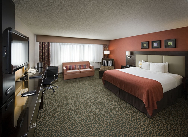 Imagen de la habitación del Hotel Doubletree By Hilton San Francisco South Airport Blvd. Foto 7
