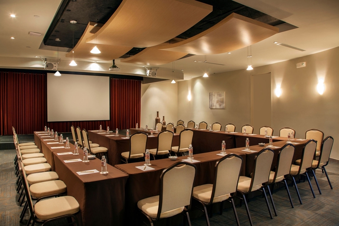 Imagen de los interiores del Hotel Doubletree By Hilton San Juan. Foto 14