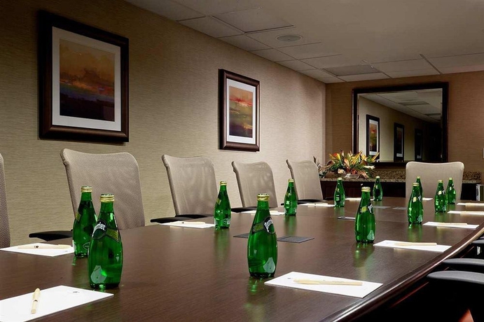 Imagen de los interiores del Hotel Doubletree By Hilton Santa Fe. Foto 6