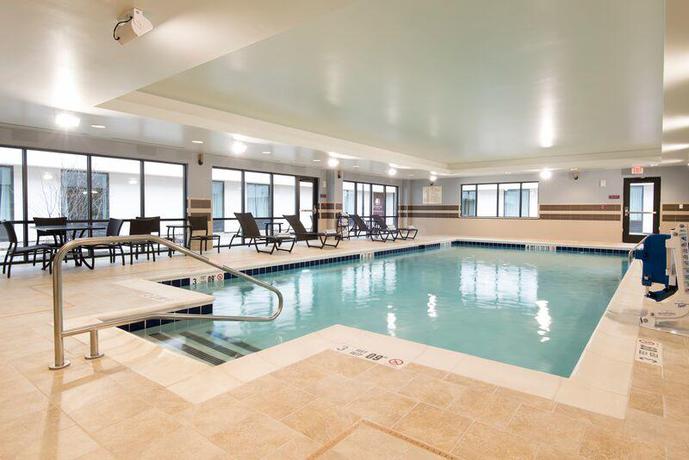 Imagen general del Hotel Doubletree By Hilton Schenectady. Foto 10