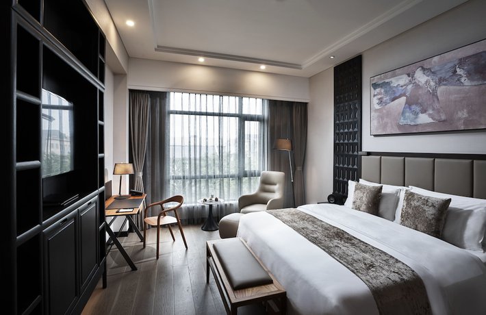 Imagen de la habitación del Hotel Doubletree By Hilton Shanghai Hongqiao. Foto 3