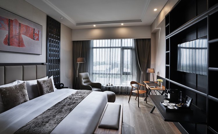 Imagen de la habitación del Hotel Doubletree By Hilton Shanghai Hongqiao. Foto 6