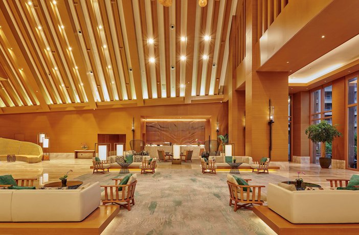 Imagen de los interiores del Hotel Doubletree By Hilton Shanwei. Foto 16