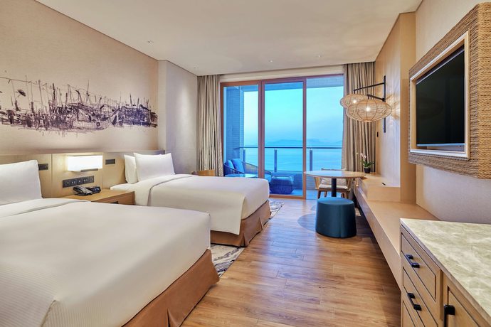 Imagen de los interiores del Hotel Doubletree By Hilton Shanwei. Foto 18