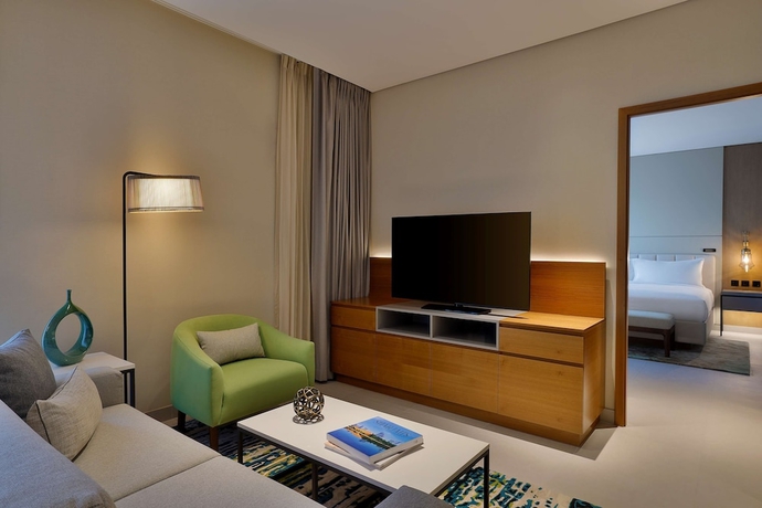 Imagen de la habitación del Hotel Doubletree By Hilton Sharjah Waterfront And Residences. Foto 8